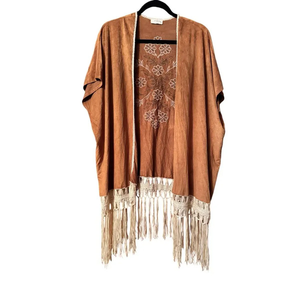 Umgee Jackets & Blazers - Umgee faux suede embroidered fringed kimono OS western boho chic casual